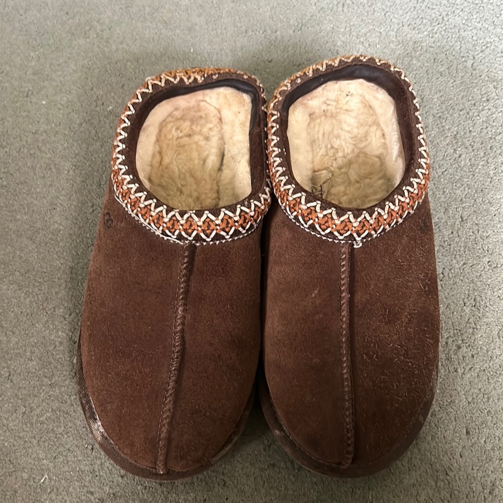 Ugg Tasman Slippers- Dark Brown
